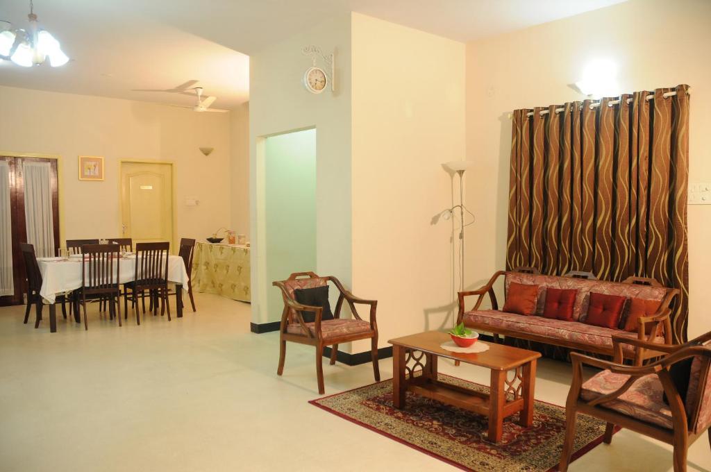 Executive Comfort Alwarpet Chennai Zewnętrze zdjęcie